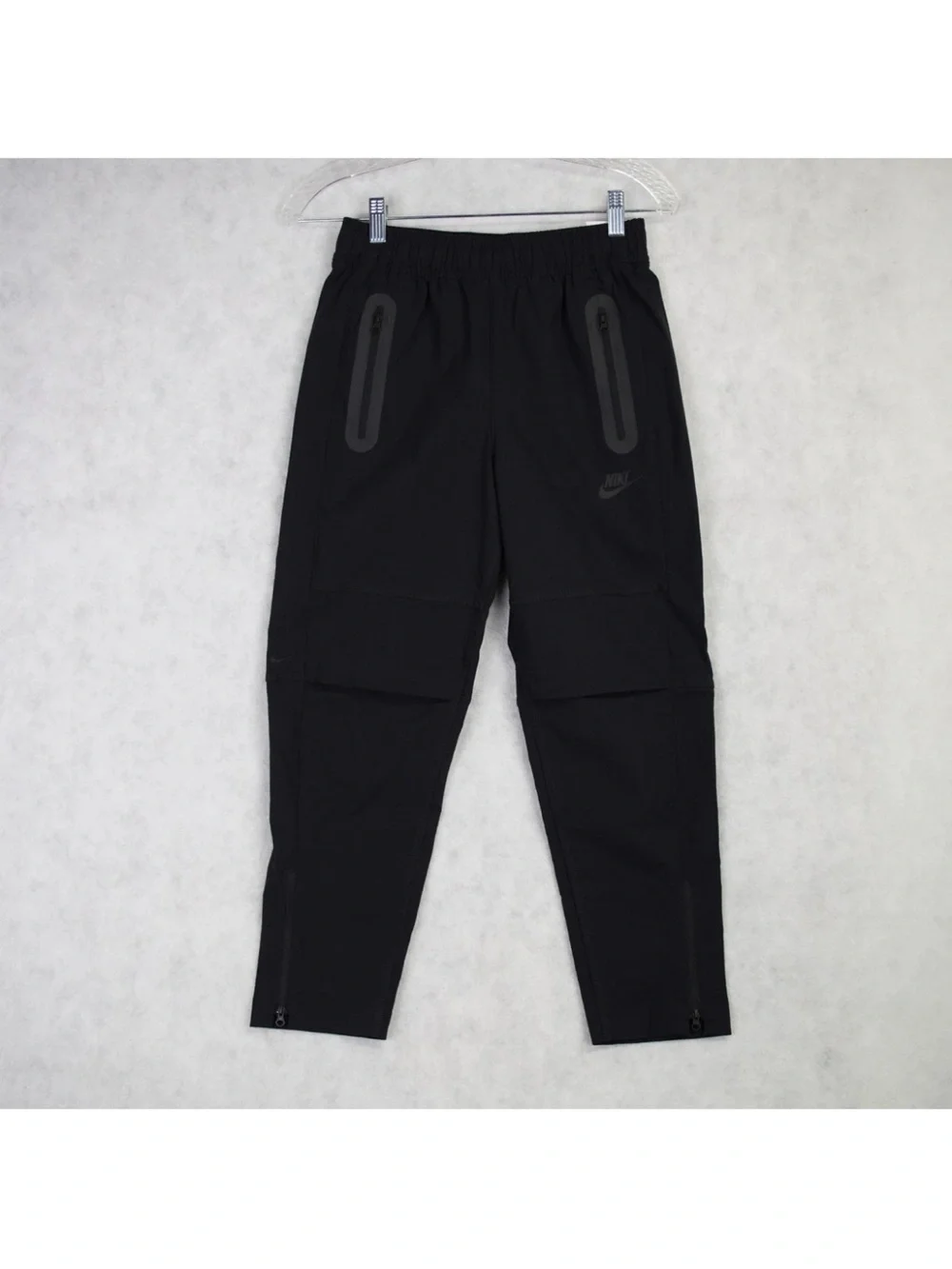 Nike Tech Standard Fit Taper Leg Pants Youth M Black Windbreaker Zip Pockets NWT